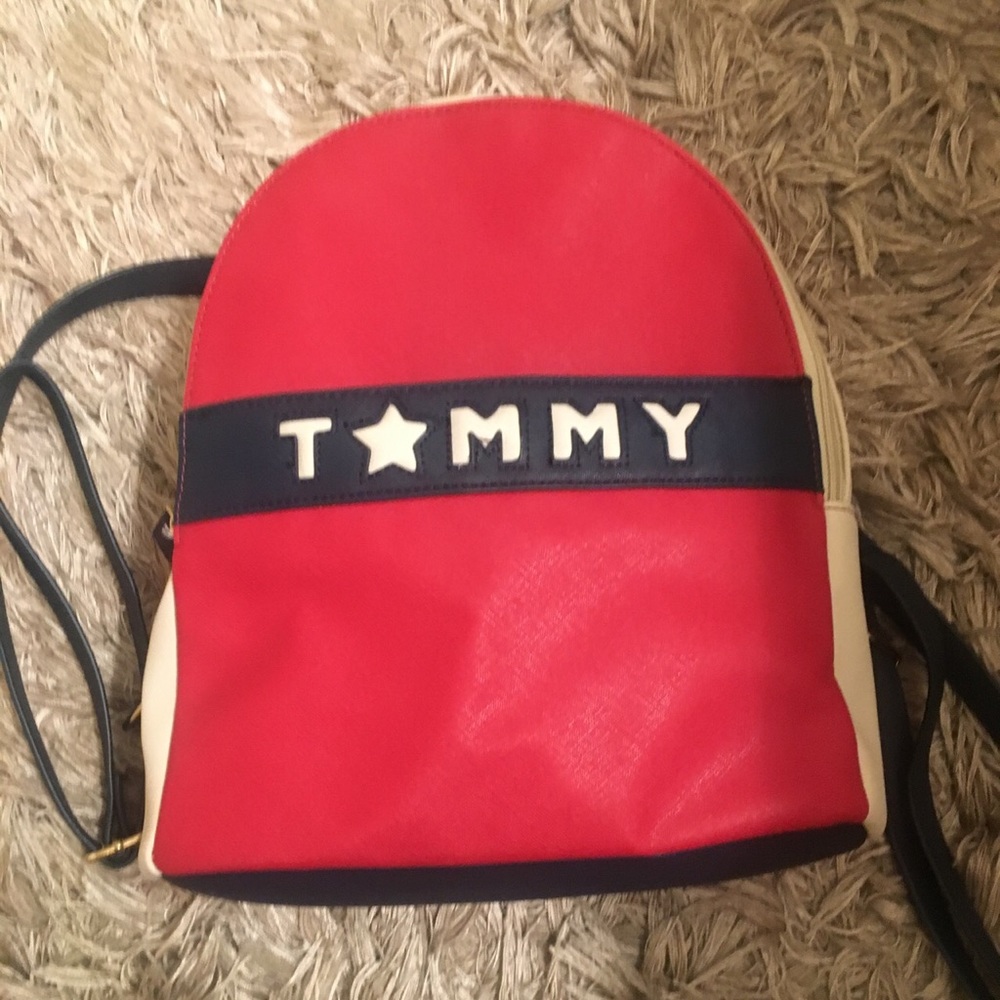 tommy hilfiger backpack